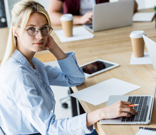 Corporate kommunikation i en EU-verden Corporate communication